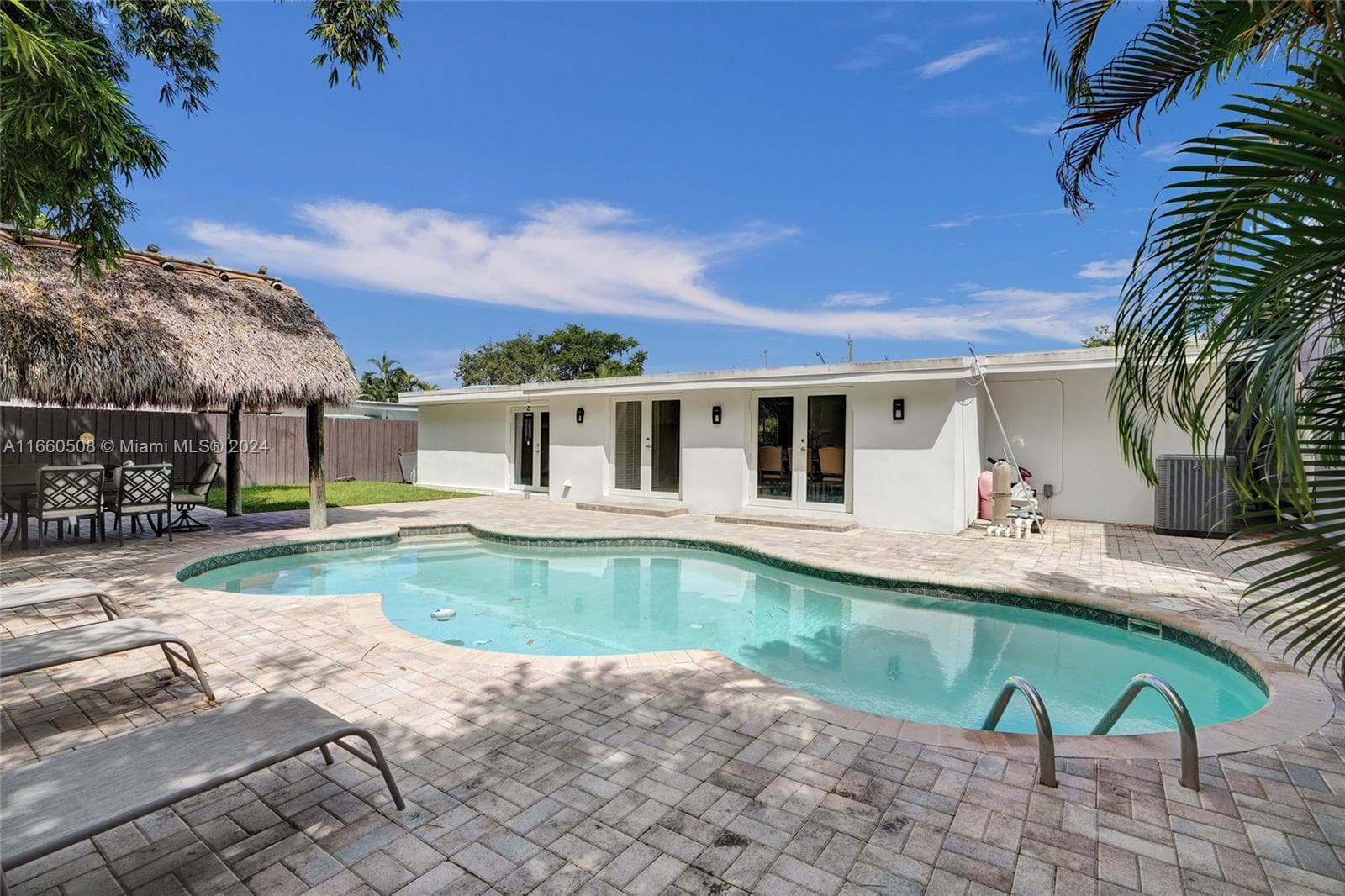 1910 N Hibiscus Dr photo 48