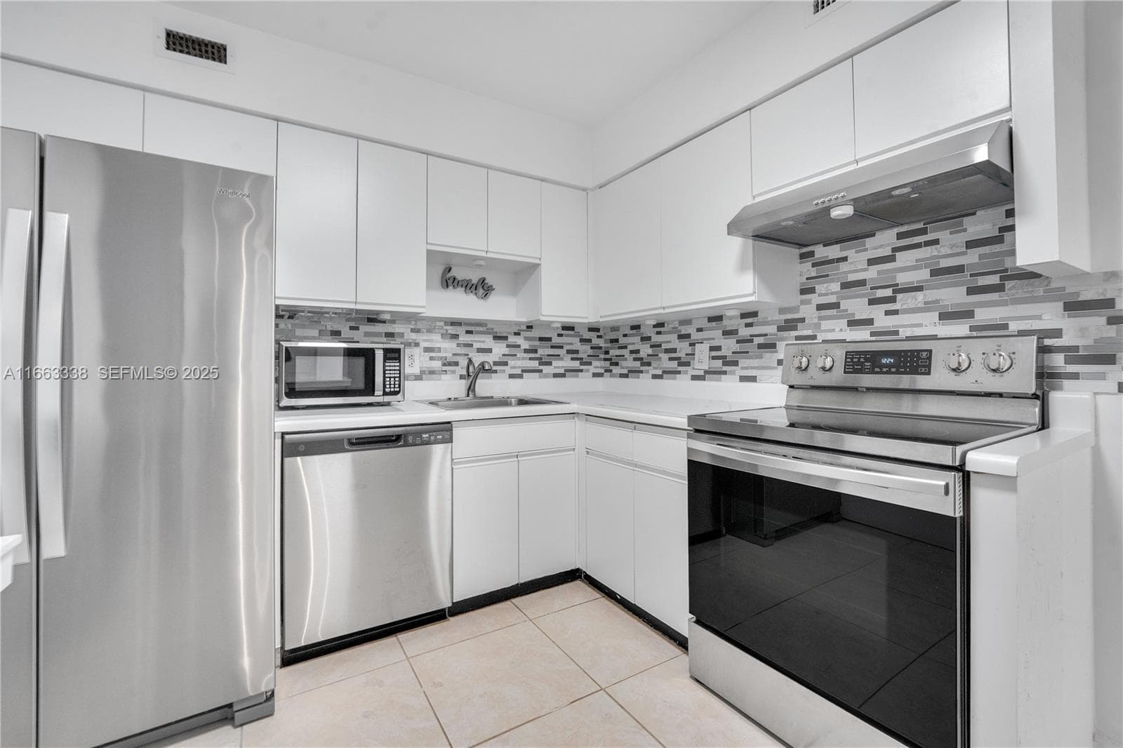 Seacoast 5151 · #925 in Miami Beach - Photo 11