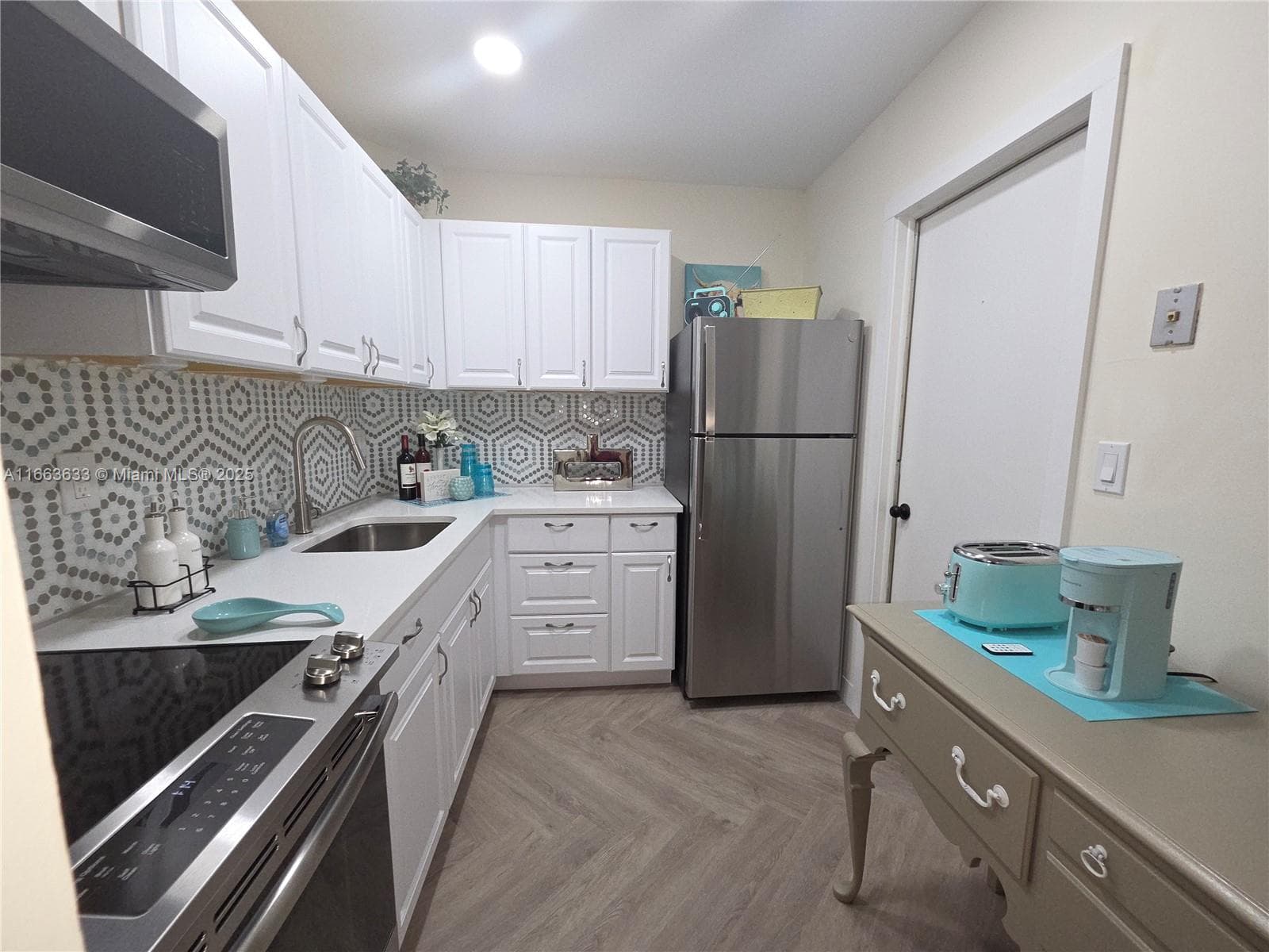 Oakland Grove Village · #218C in Oakland Park - Photo 18