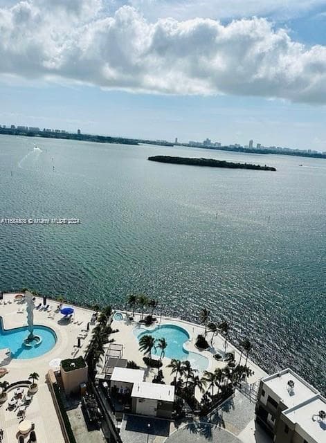 CRICKET CLUB CONDO · #2308 in Miami - Photo 12