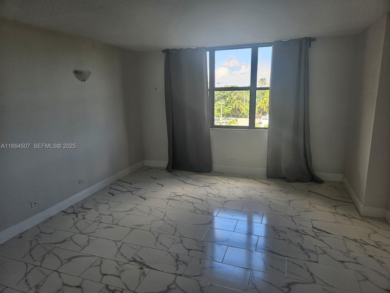 CRICKET CLUB CONDO · #401 in Miami - Photo 27
