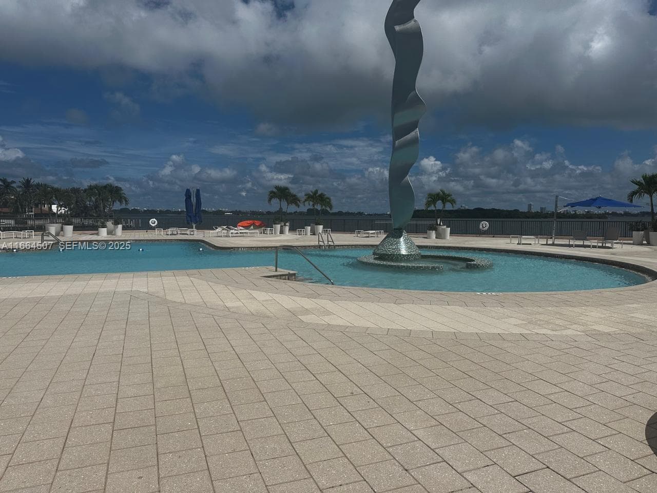 CRICKET CLUB CONDO · #401 in Miami - Photo 11