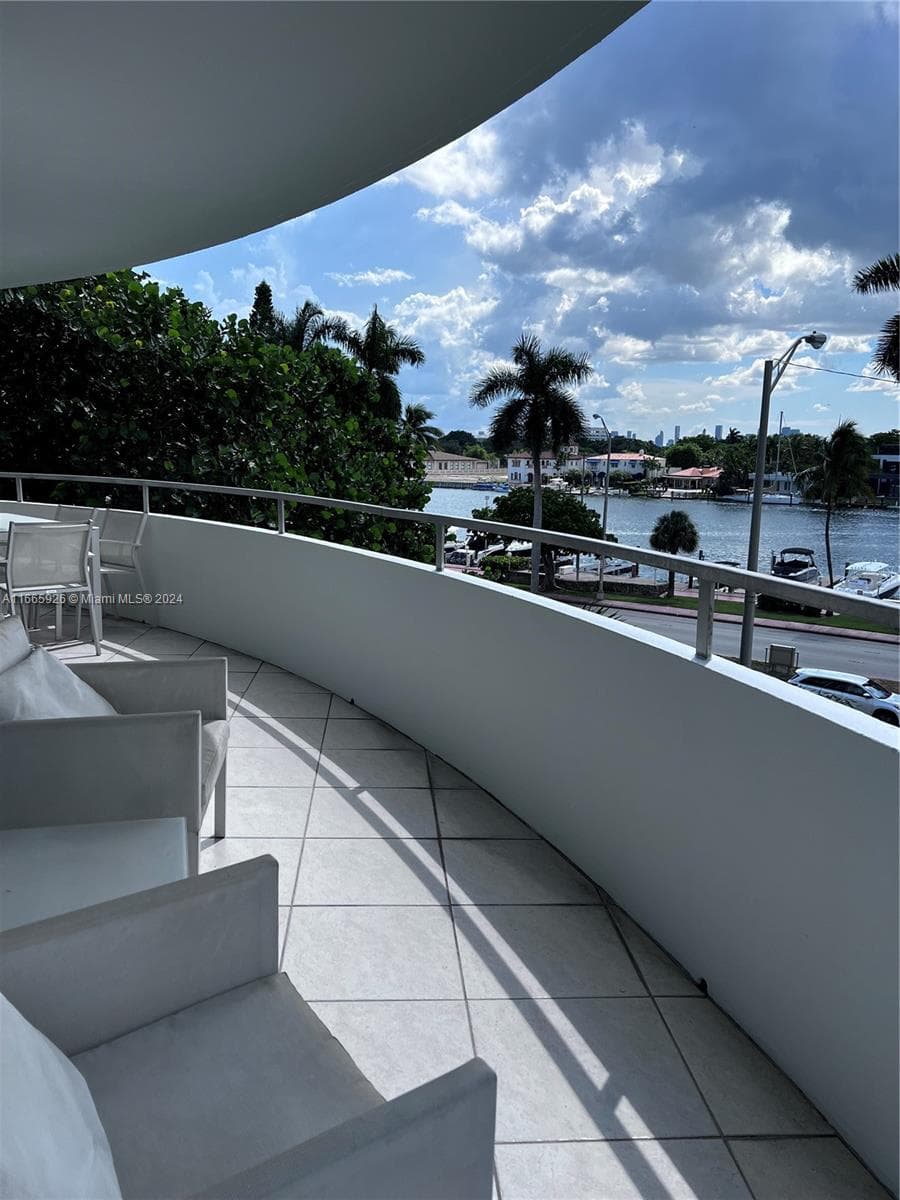 Seacoast 5151 · #405 in Miami Beach - Photo 16