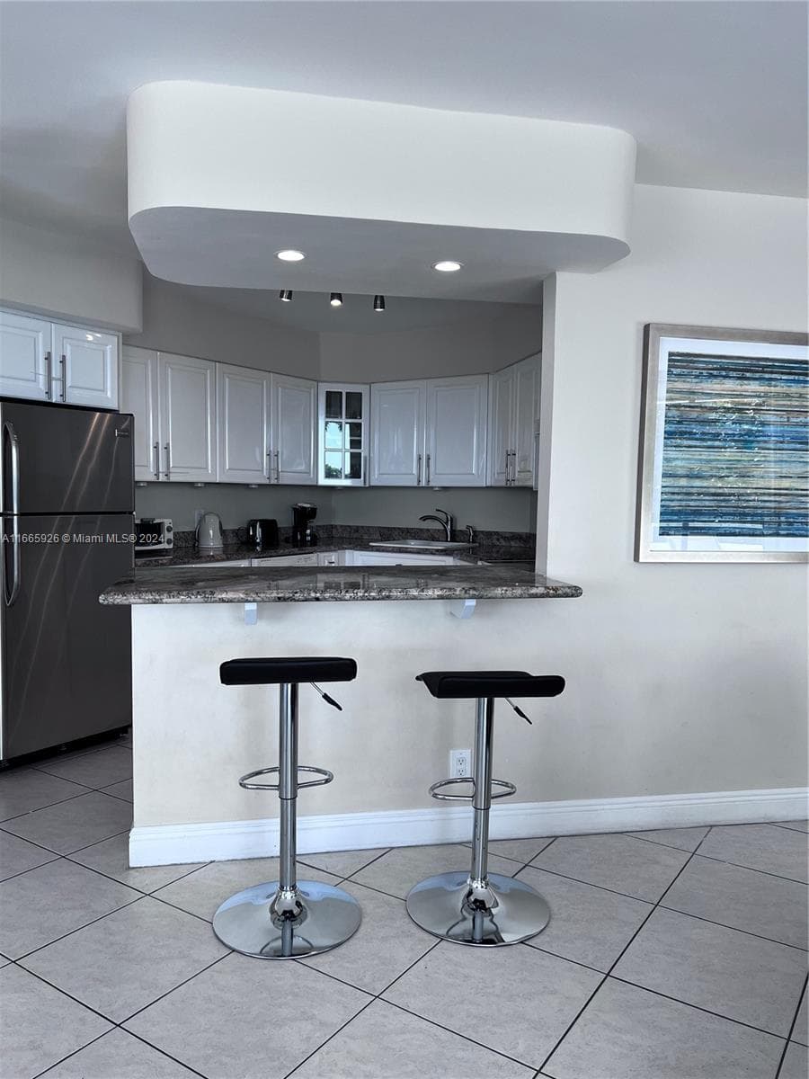 Seacoast 5151 · #405 in Miami Beach - Photo 19