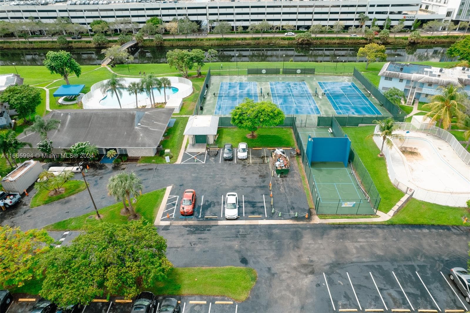 Village at Dadeland · #K302 in Miami - Photo 33