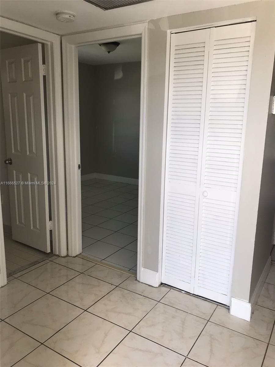 monterey village · #201-17 in Miami - Photo 5
