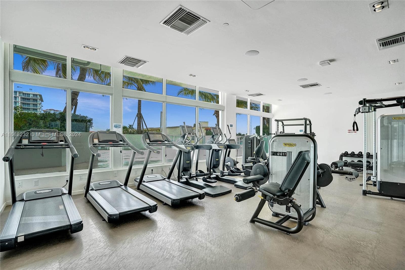 TIFFANY HOUSE CONDO · #813 in Fort Lauderdale - Photo 42