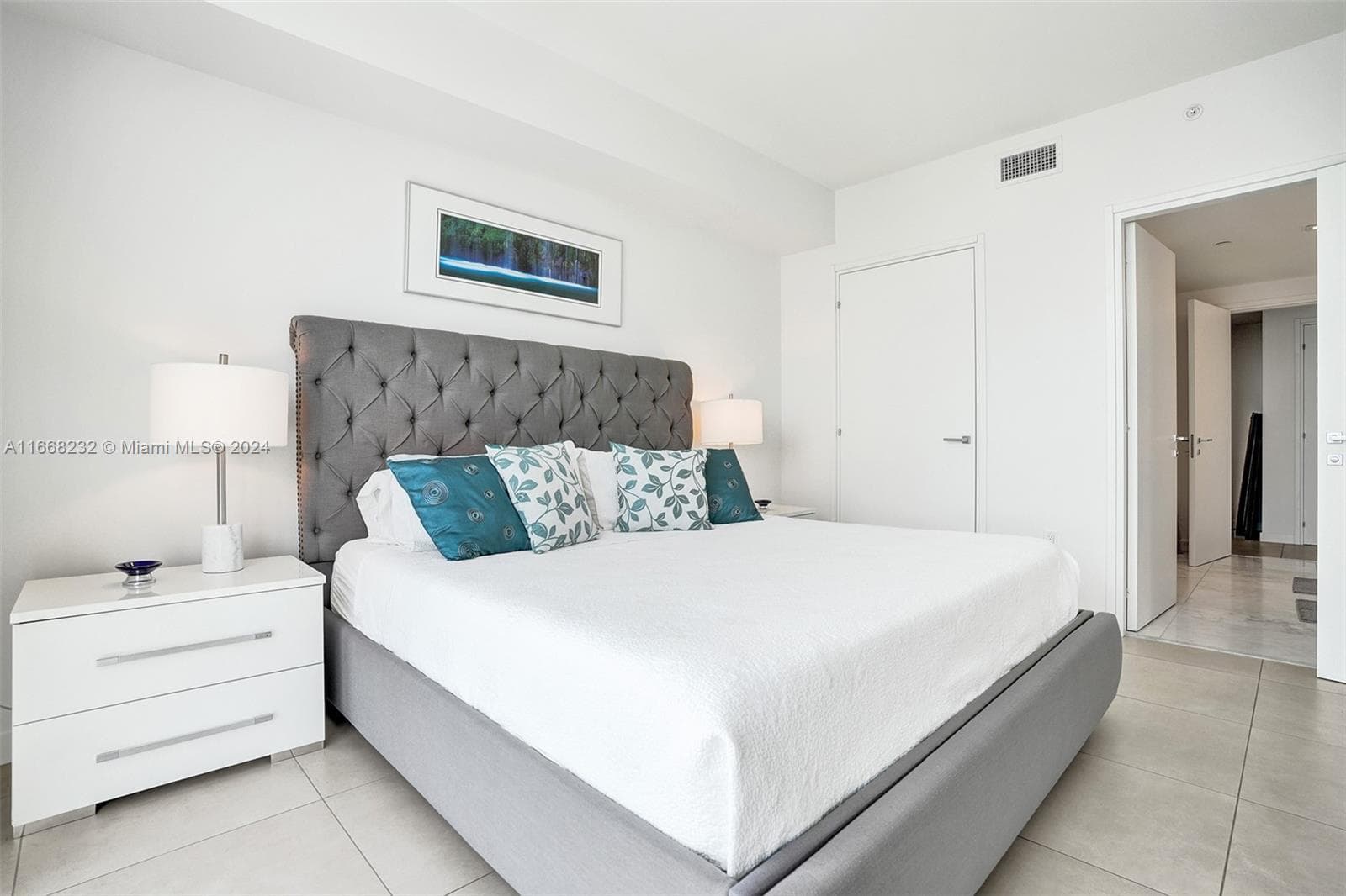 TIFFANY HOUSE CONDO · #813 in Fort Lauderdale - Photo 16