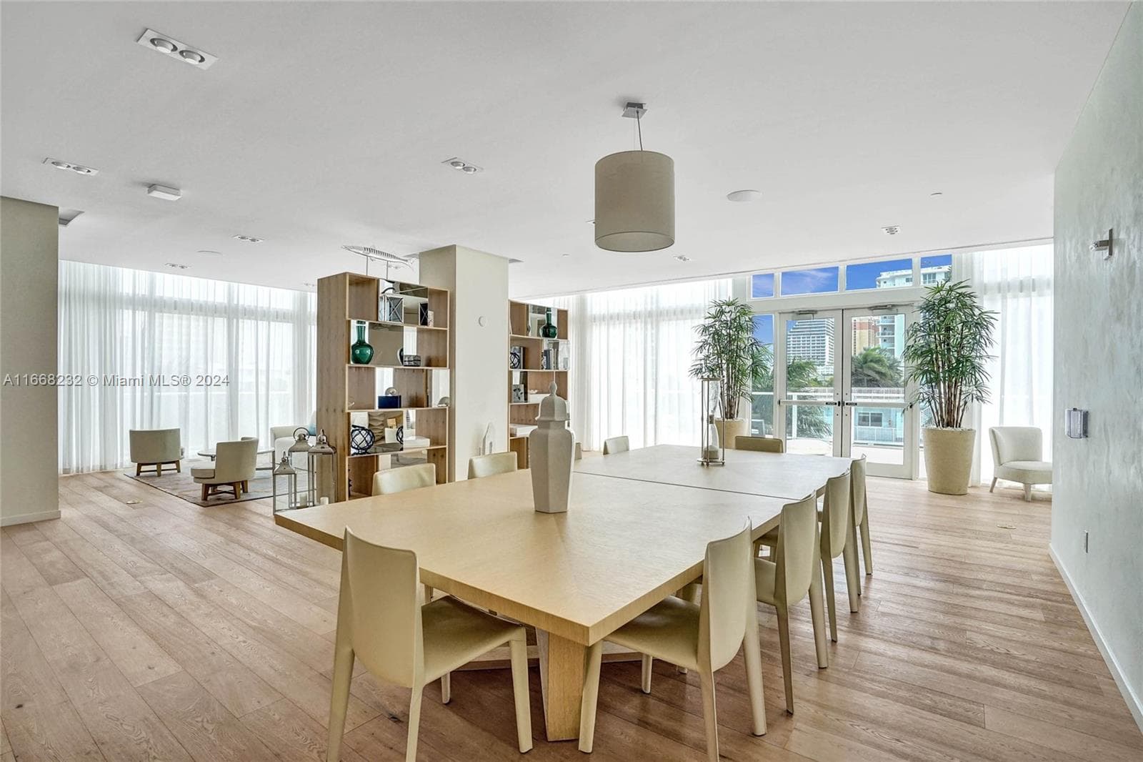 TIFFANY HOUSE CONDO · #813 in Fort Lauderdale - Photo 33