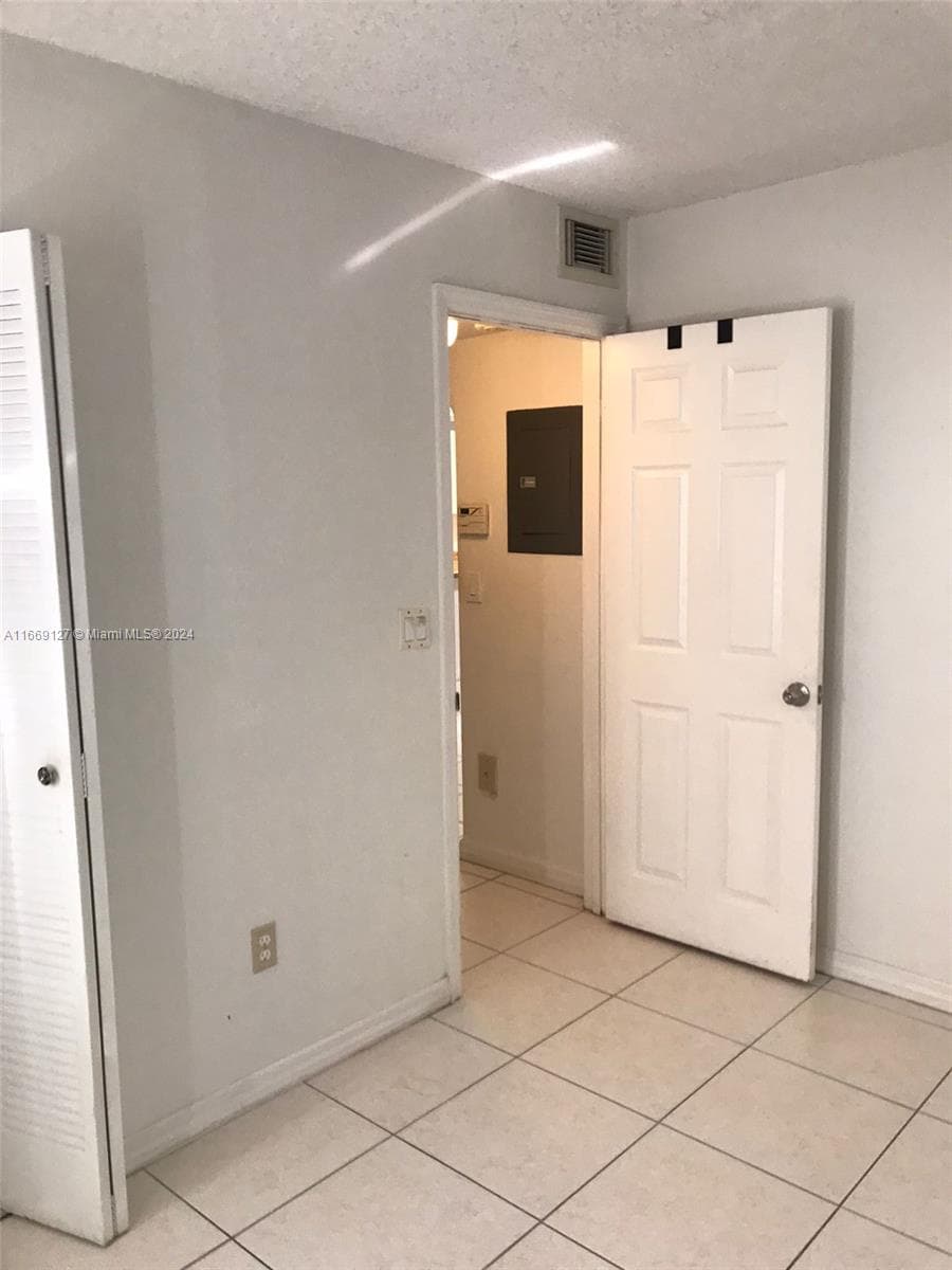 MONTEREY VILLAGE · #104-25 in Miami - Photo 26