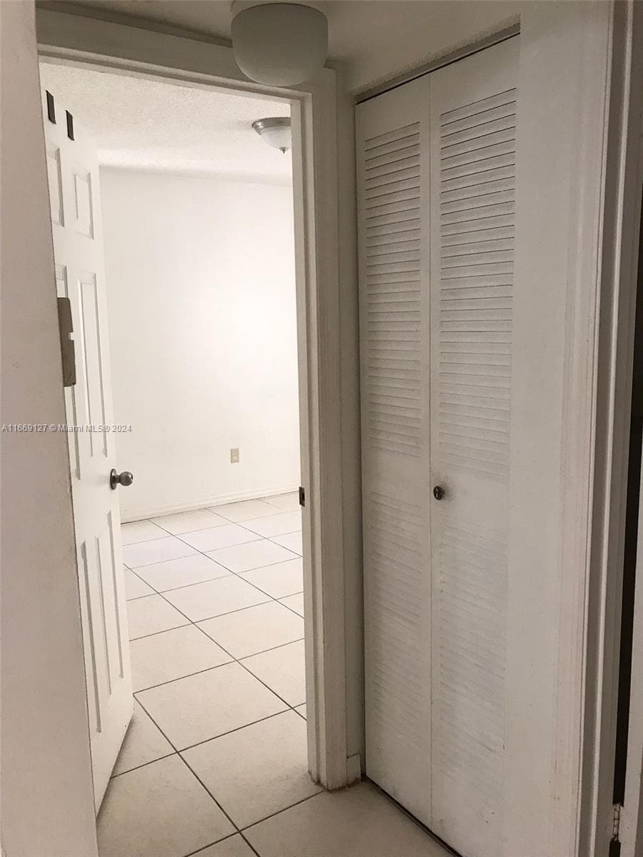 MONTEREY VILLAGE · #104-25 in Miami - Photo 20