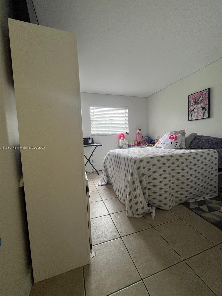 Fontainebleau Gardens · #109 in Miami - Photo 10