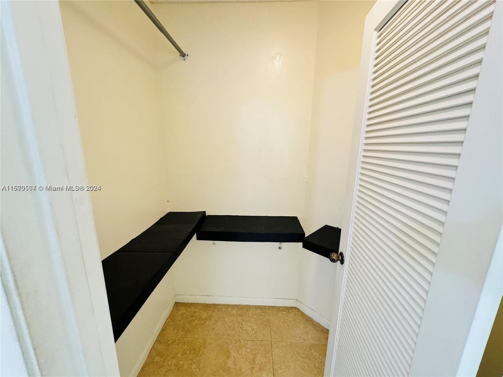 SUMMERLAKE · #103 in Oakland Park - Photo 7