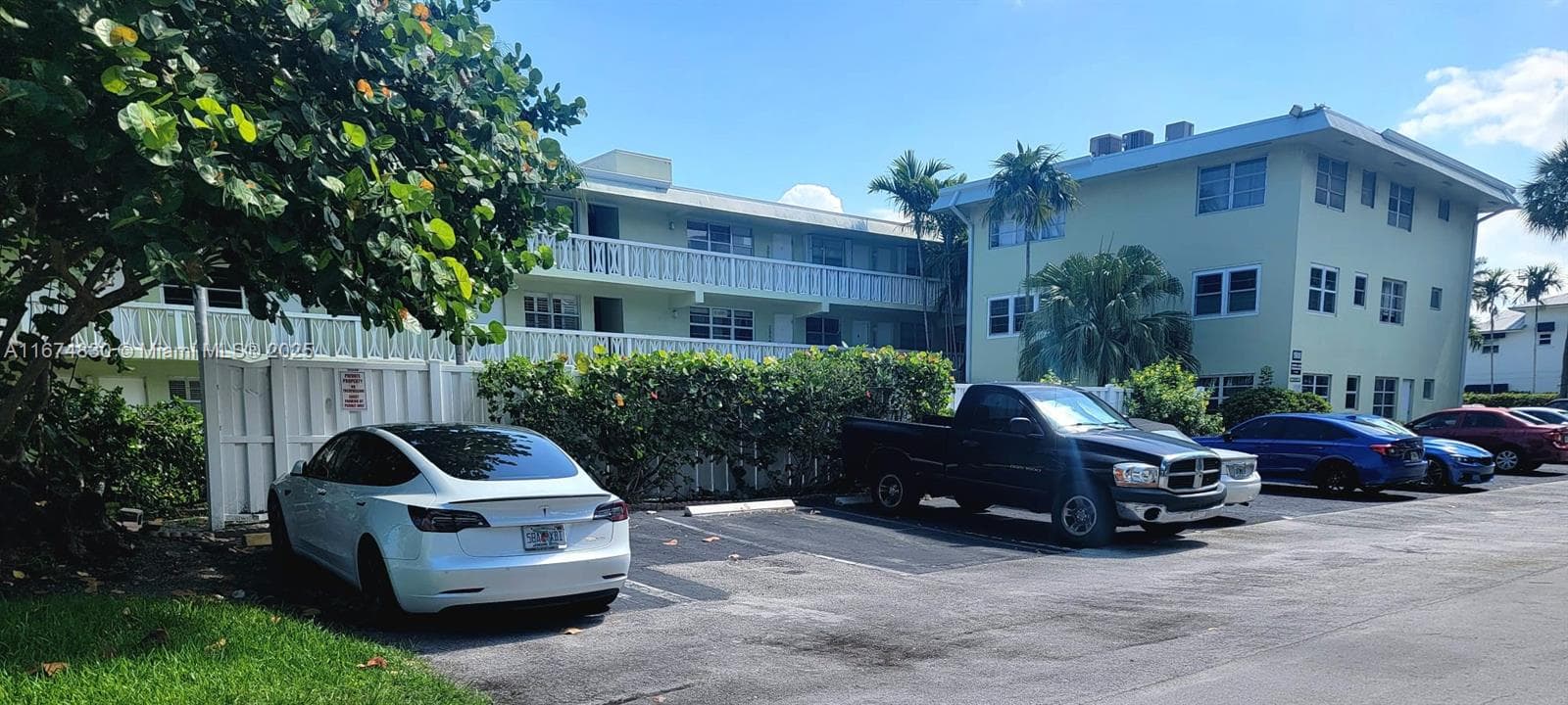 GATEWAY ARMS CONDO · #203 in Fort Lauderdale - Photo 11