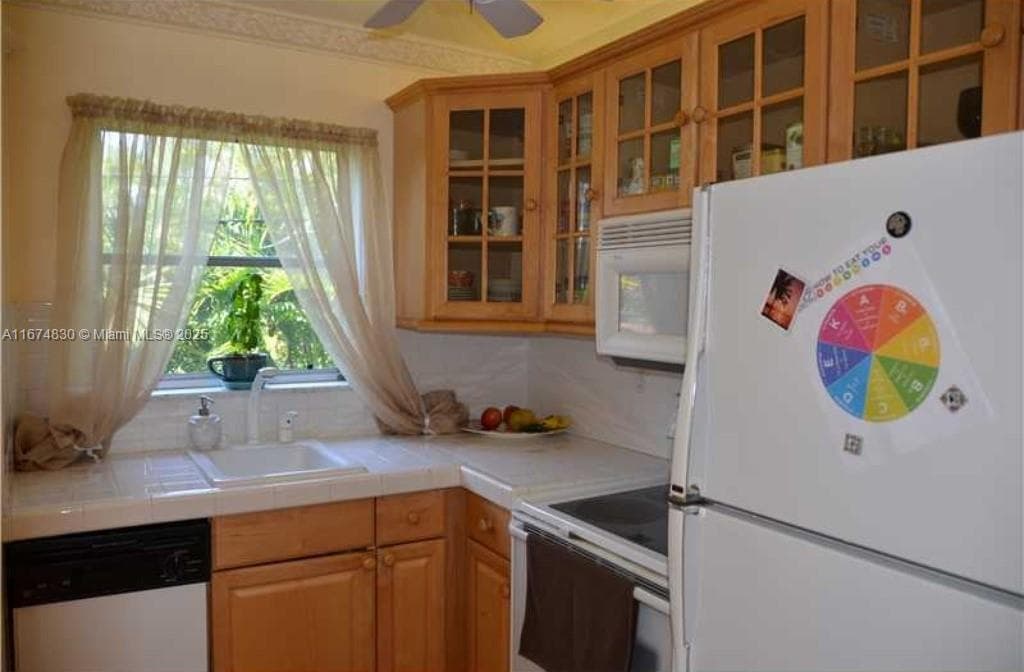 GATEWAY ARMS CONDO · #203 in Fort Lauderdale - Photo 4