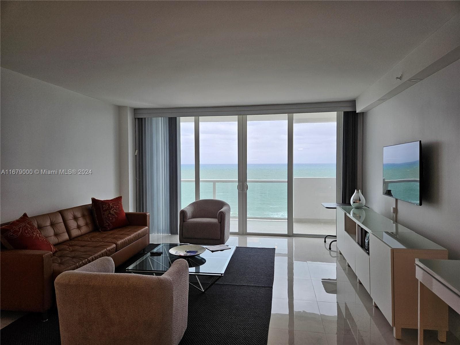 The Pavilion · #1605 in Miami Beach - Photo 2