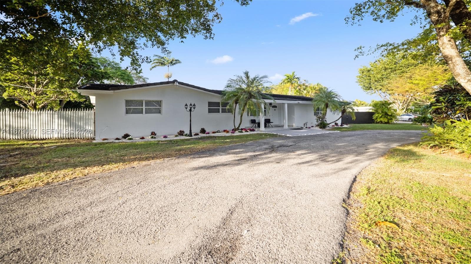 13550 SW 99th Pl photo 5