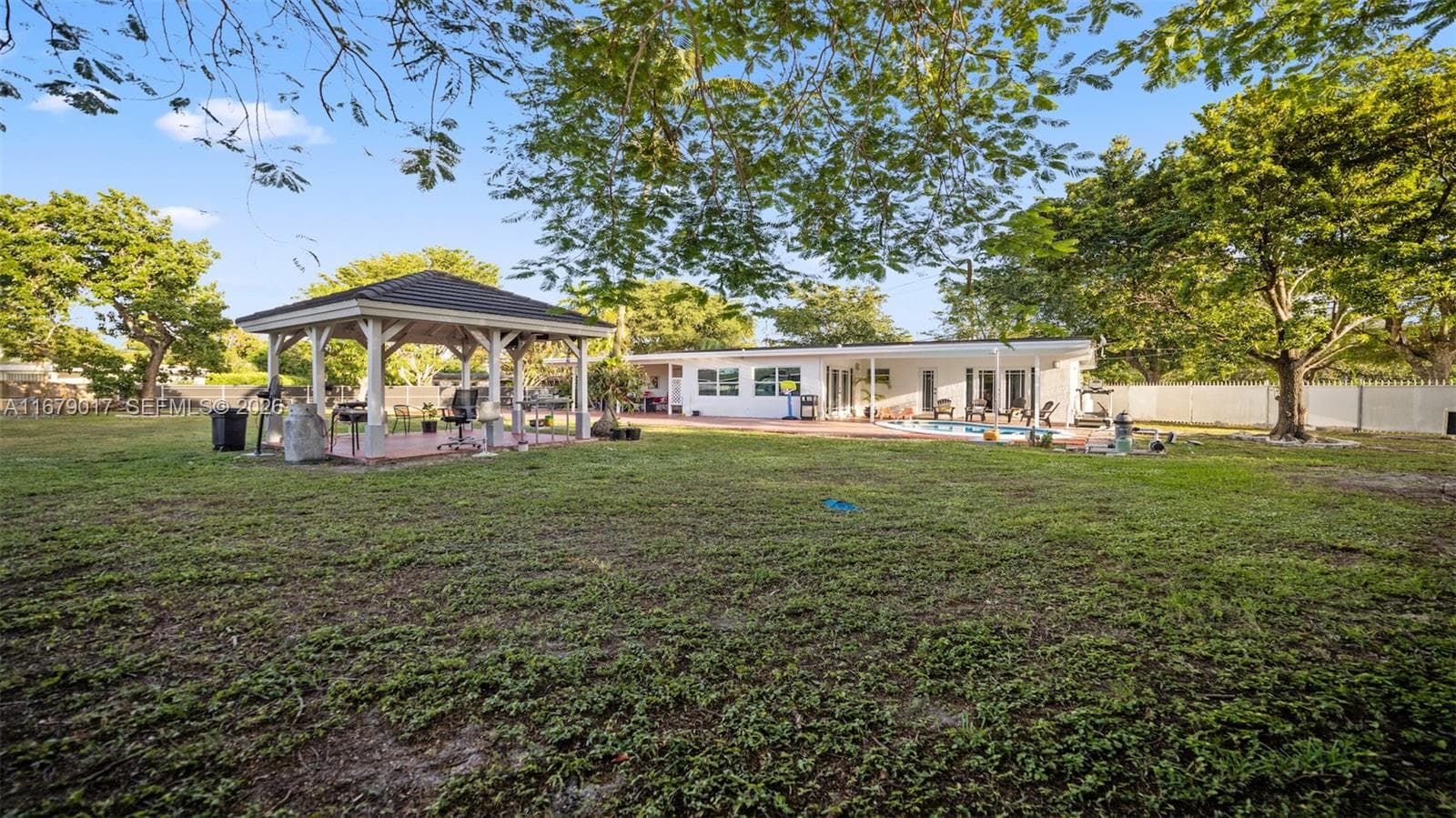 13550 SW 99th Pl photo 9