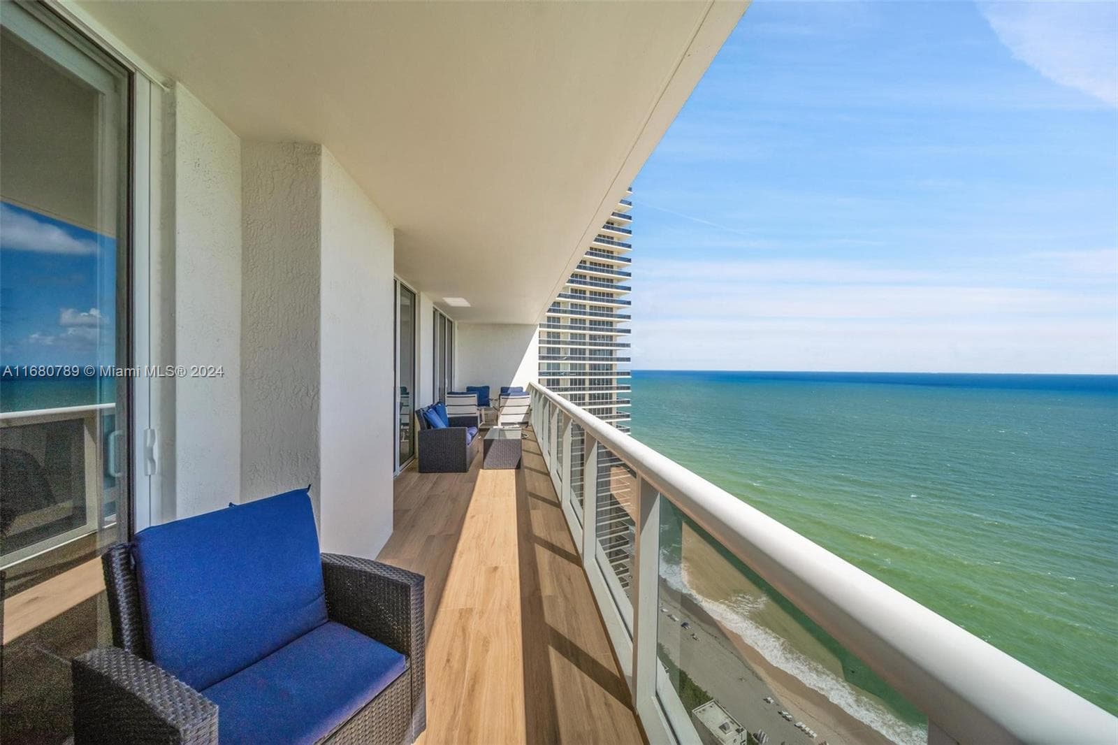 BEACH CLUB CONDO · #3202 in Hallandale Beach - Photo 23