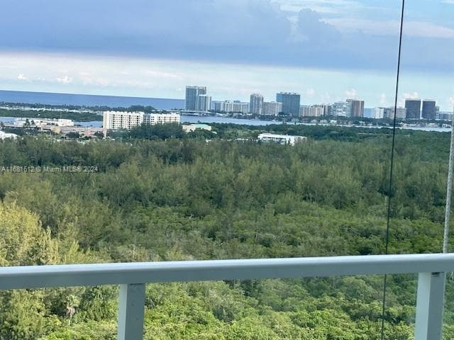 ONE FIFTY ONE BISCAYNE · #2204 in North Miami - Photo 29