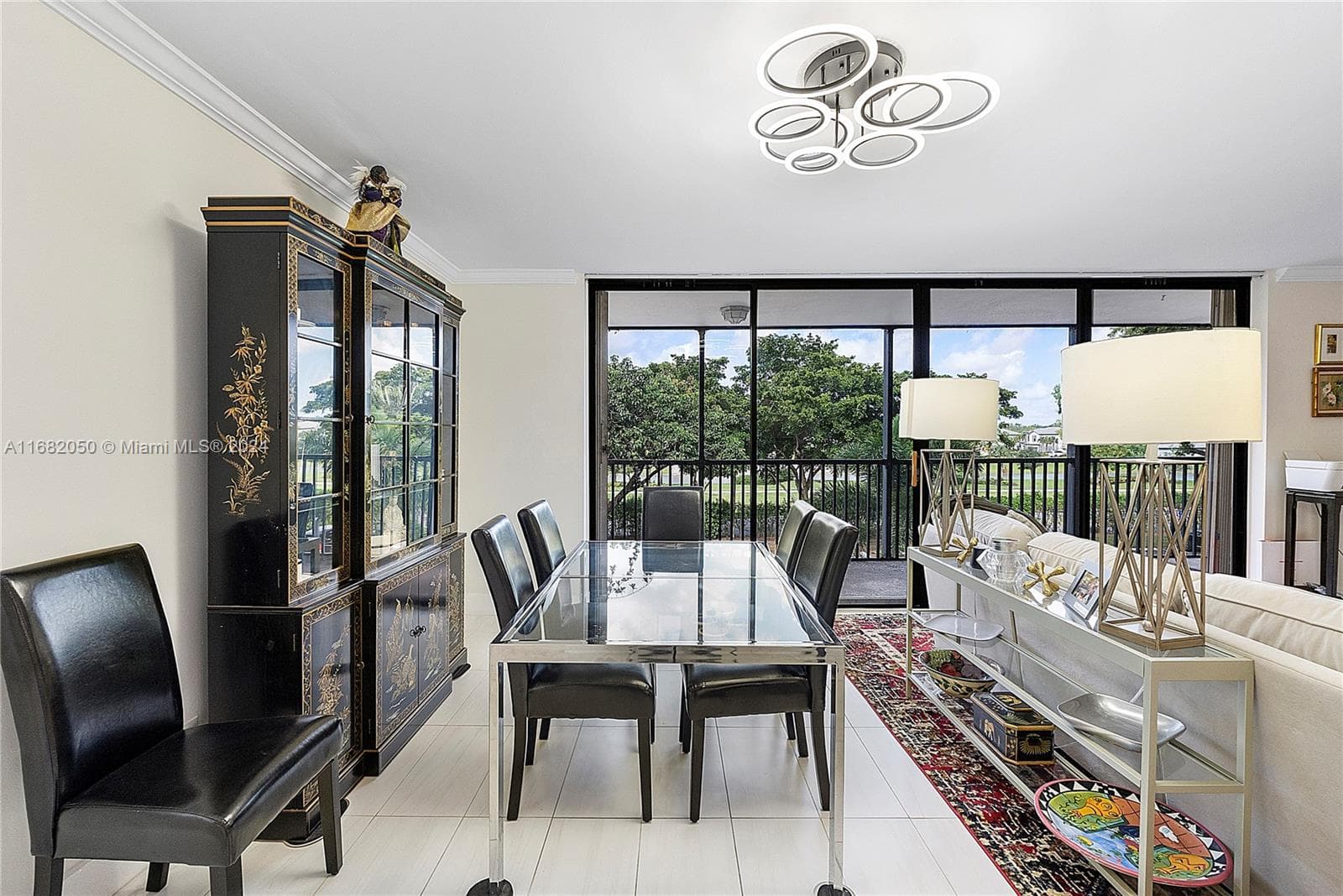 Lake Emerald · #315 in Oakland Park - Photo 17