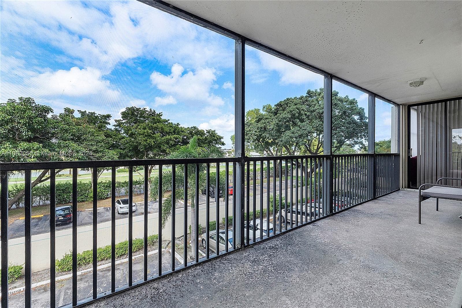 Lake Emerald · #315 in Oakland Park - Photo 29