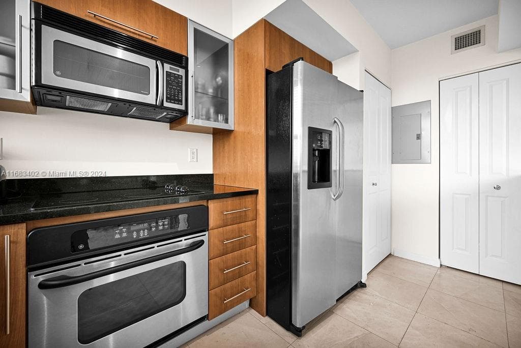 The Symphony · #312N in Fort Lauderdale - Photo 8