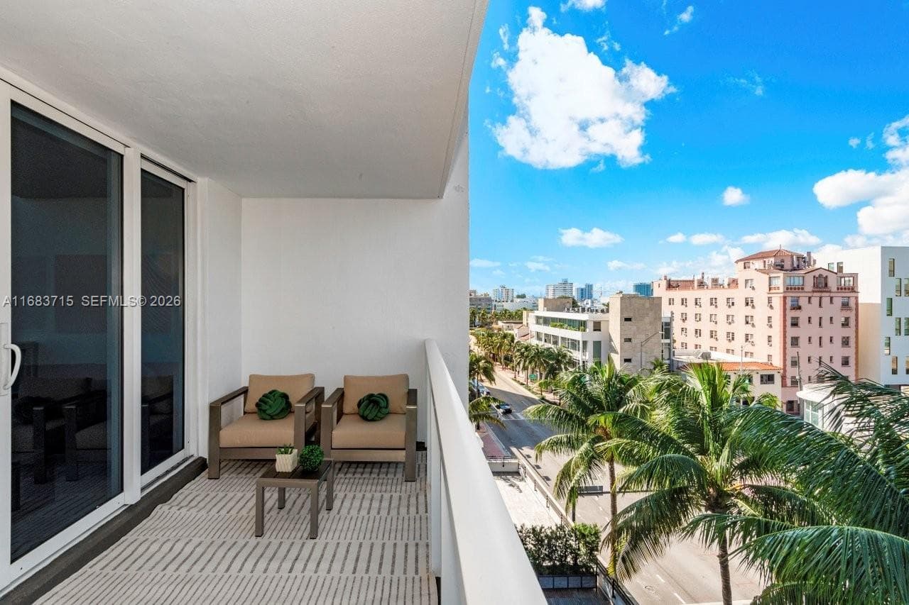 Roney Palace · #534 in Miami Beach - Photo 28