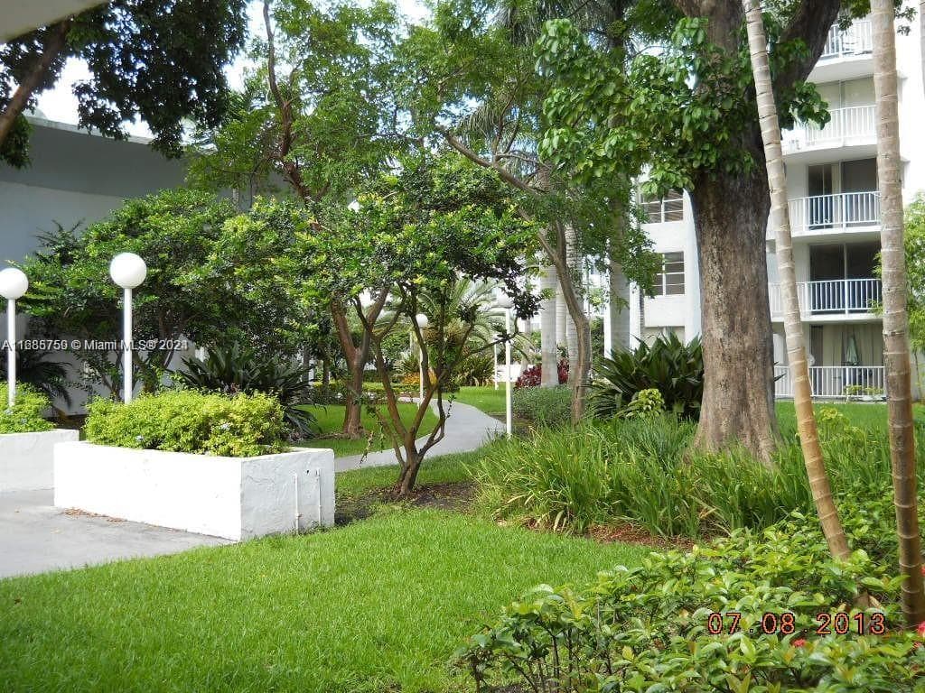 Montecarlo Condominium · #D-607 in Miami - Photo 2