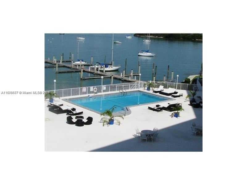 Bayshore Yacht & Tennis Club · #514 in North Bay Village - Photo 6