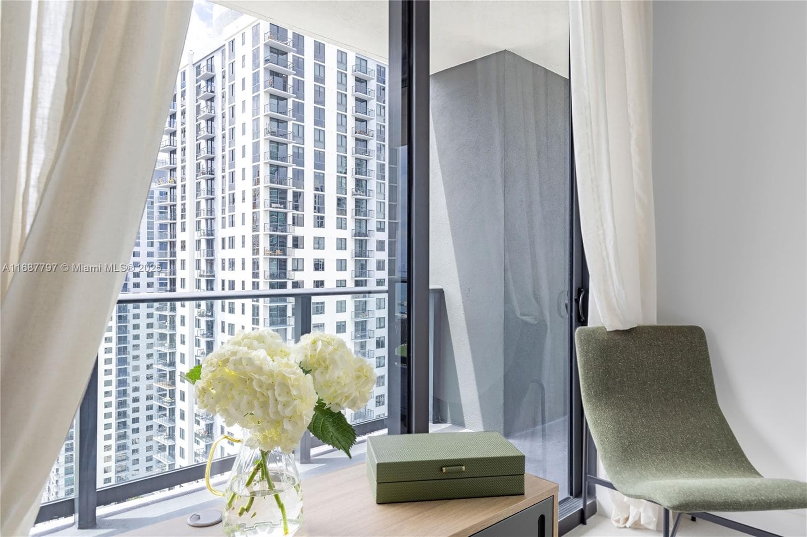 Gale Hotel & Residences (Natiivo) · #3002 in Miami - Photo 36