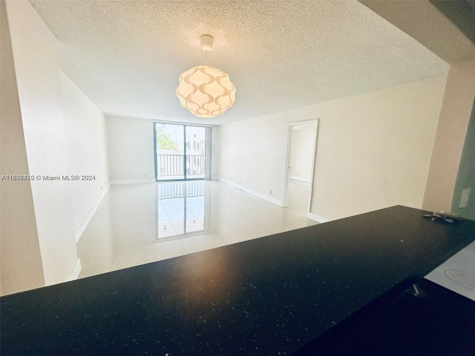 Oceanfront Plaza · #409 in Miami Beach - Photo 3