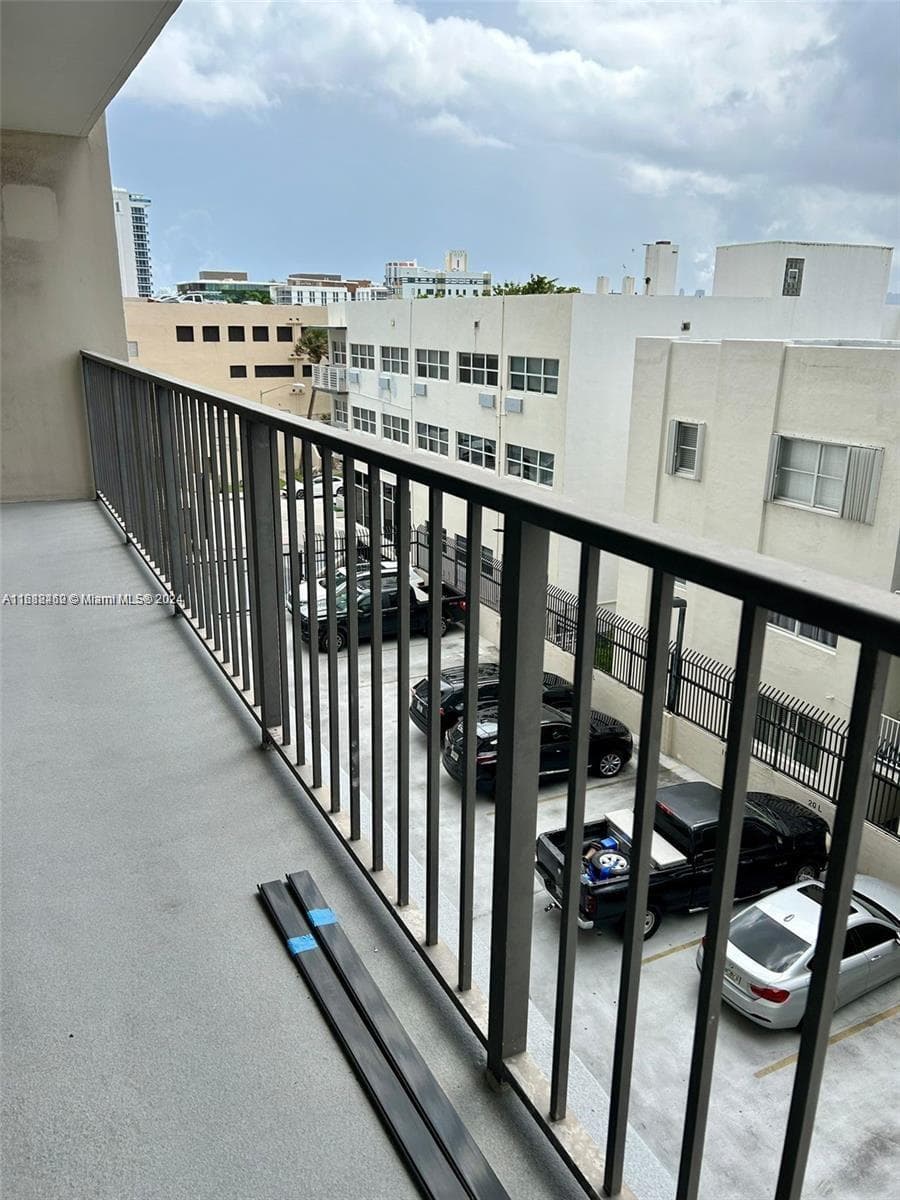 Oceanfront Plaza · #409 in Miami Beach - Photo 4