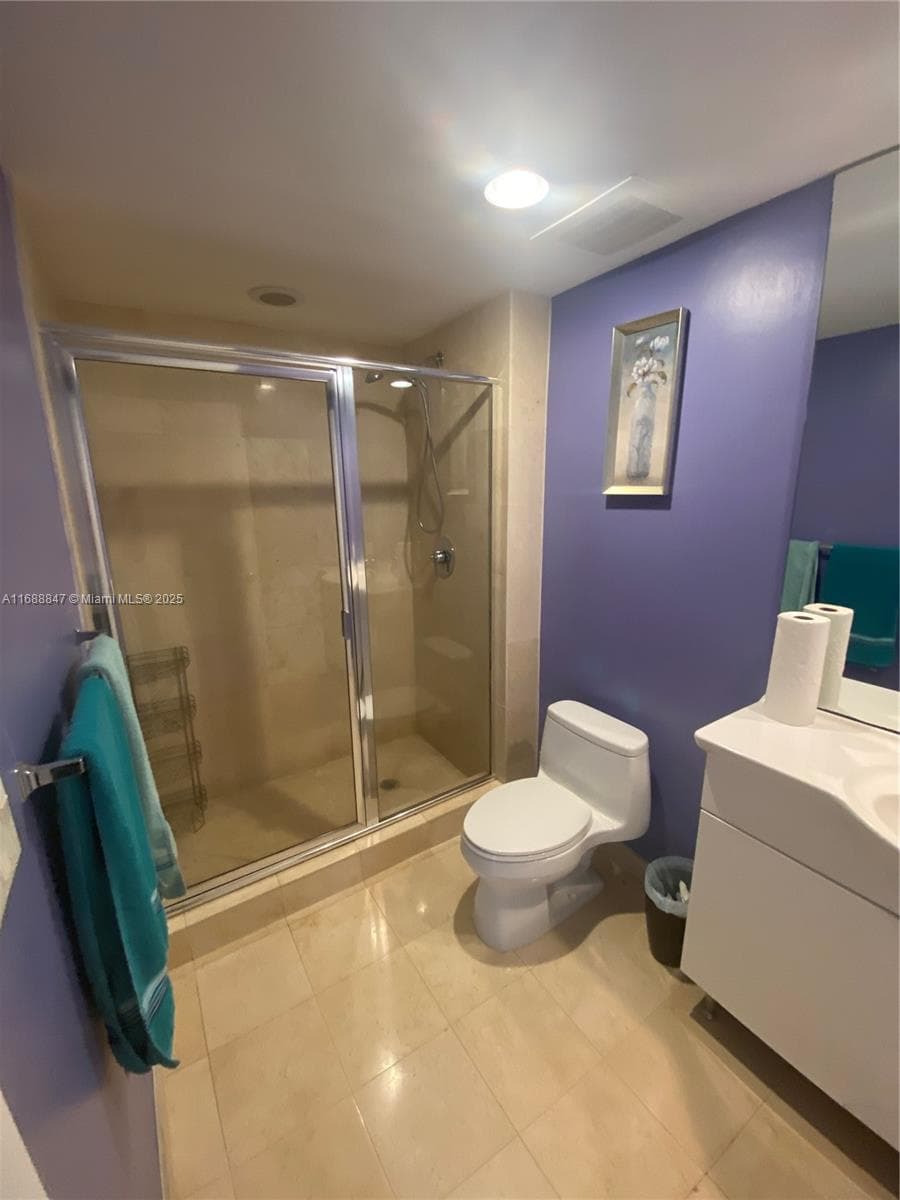 Beach Club · #810 in Hallandale Beach - Photo 10