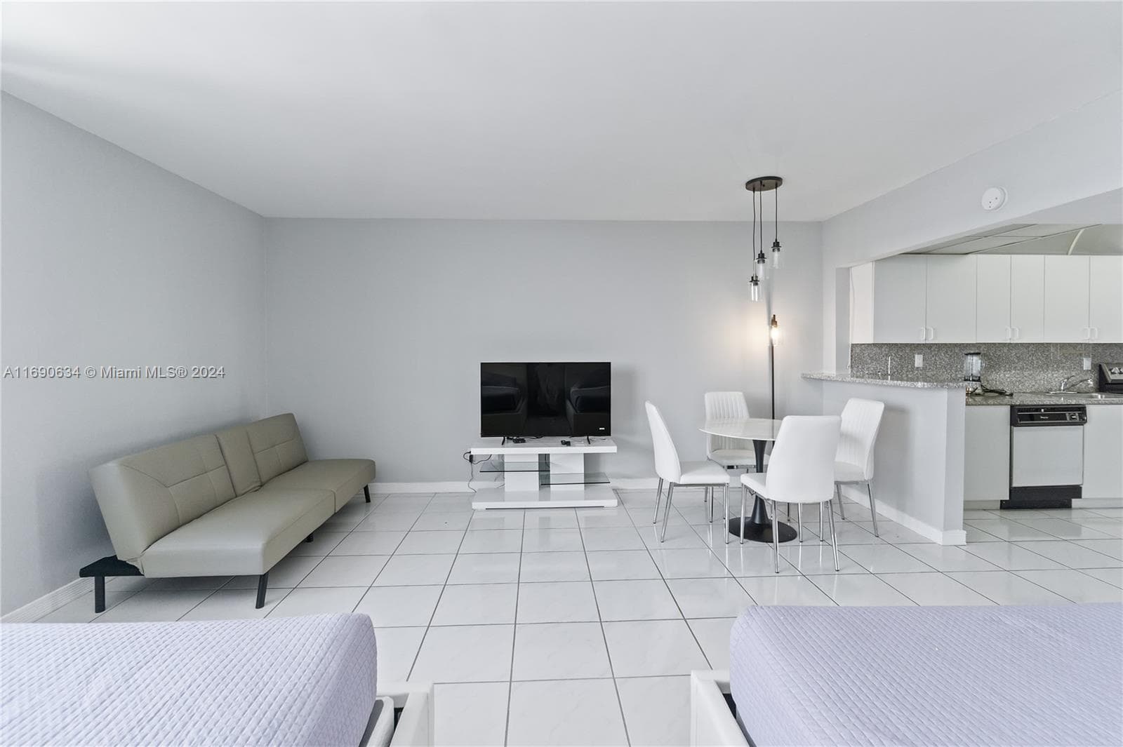 The Decoplage · #1016 in Miami Beach - Photo 3