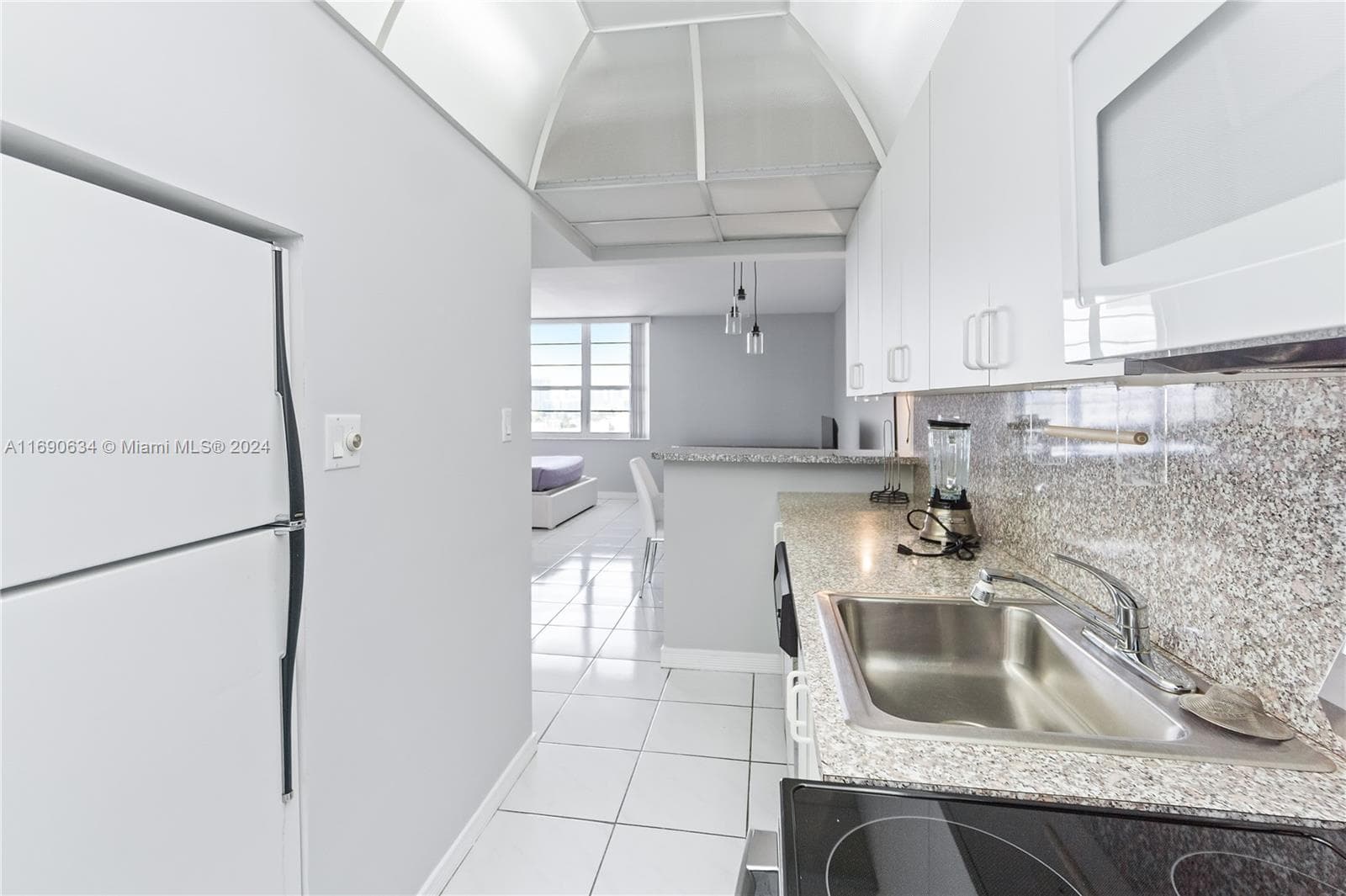 The Decoplage · #1016 in Miami Beach - Photo 10