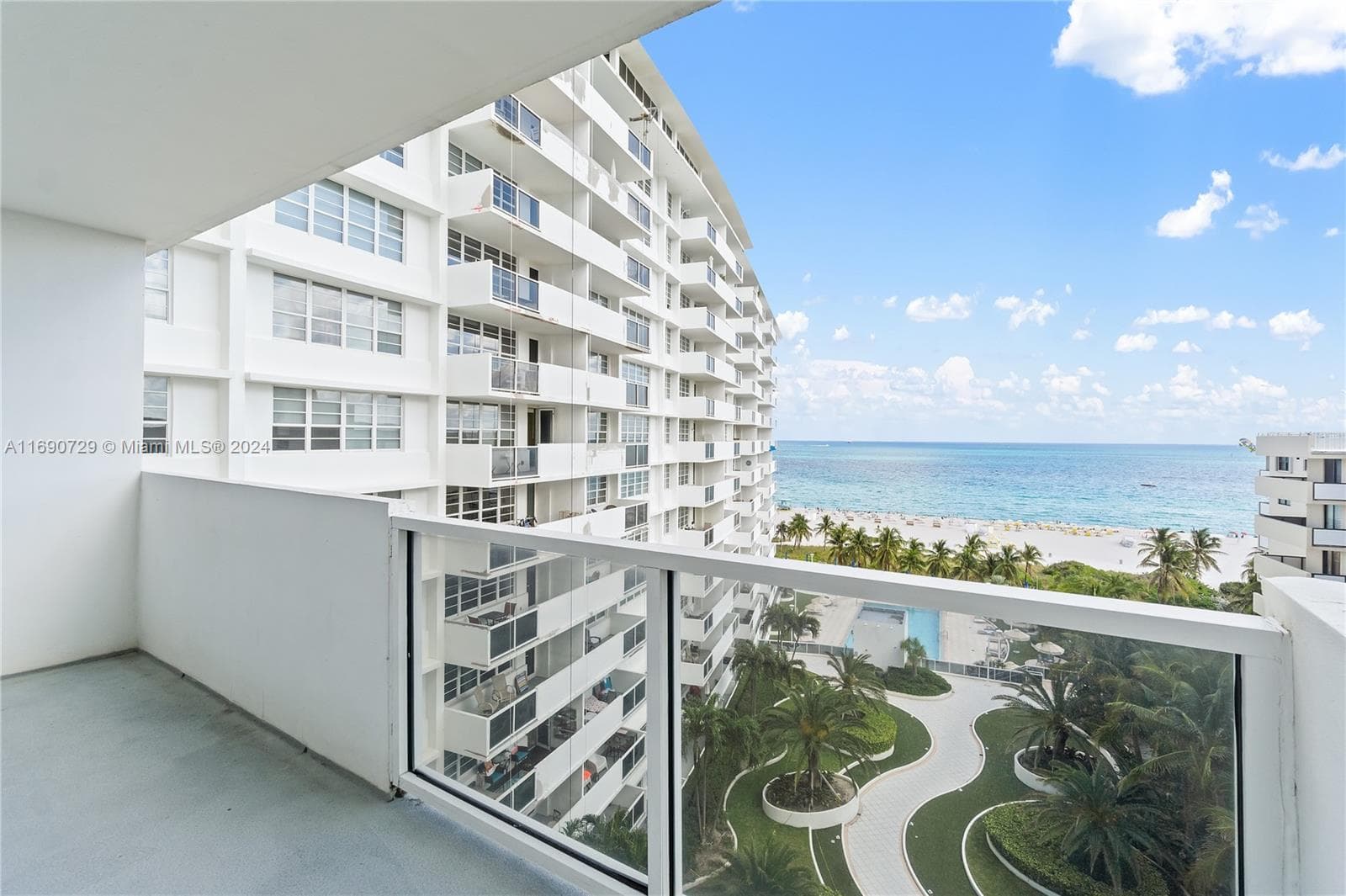 The Decoplage · #1019 in Miami Beach - Photo 2