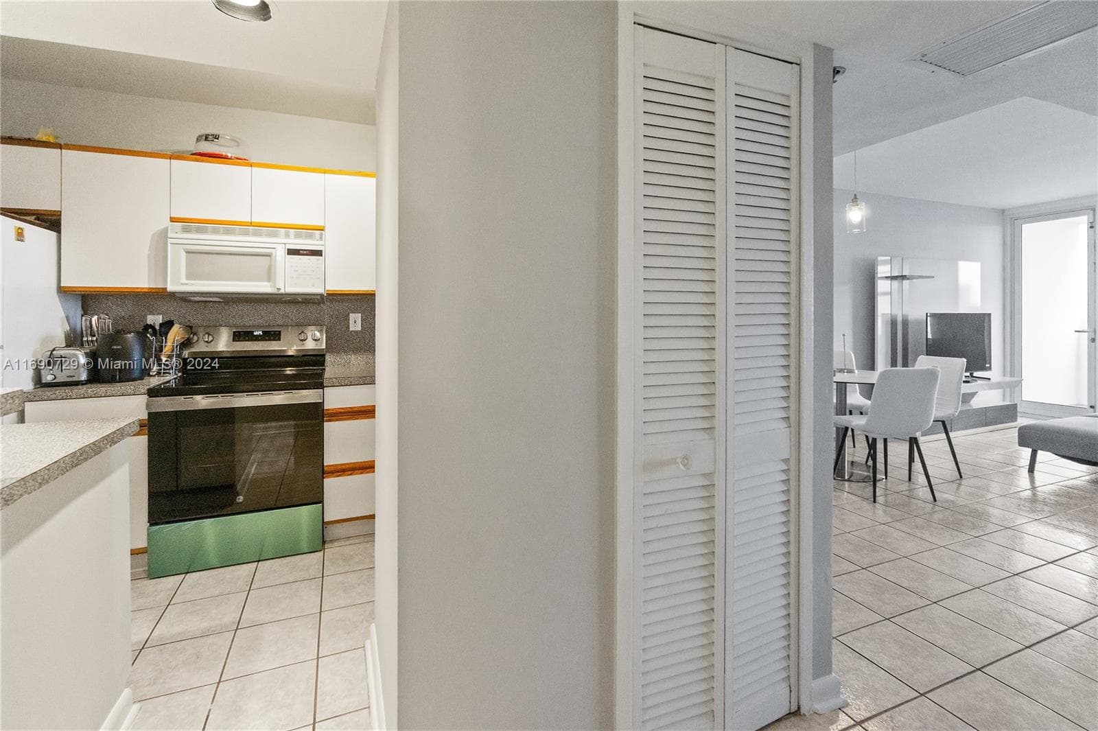 The Decoplage · #1019 in Miami Beach - Photo 7