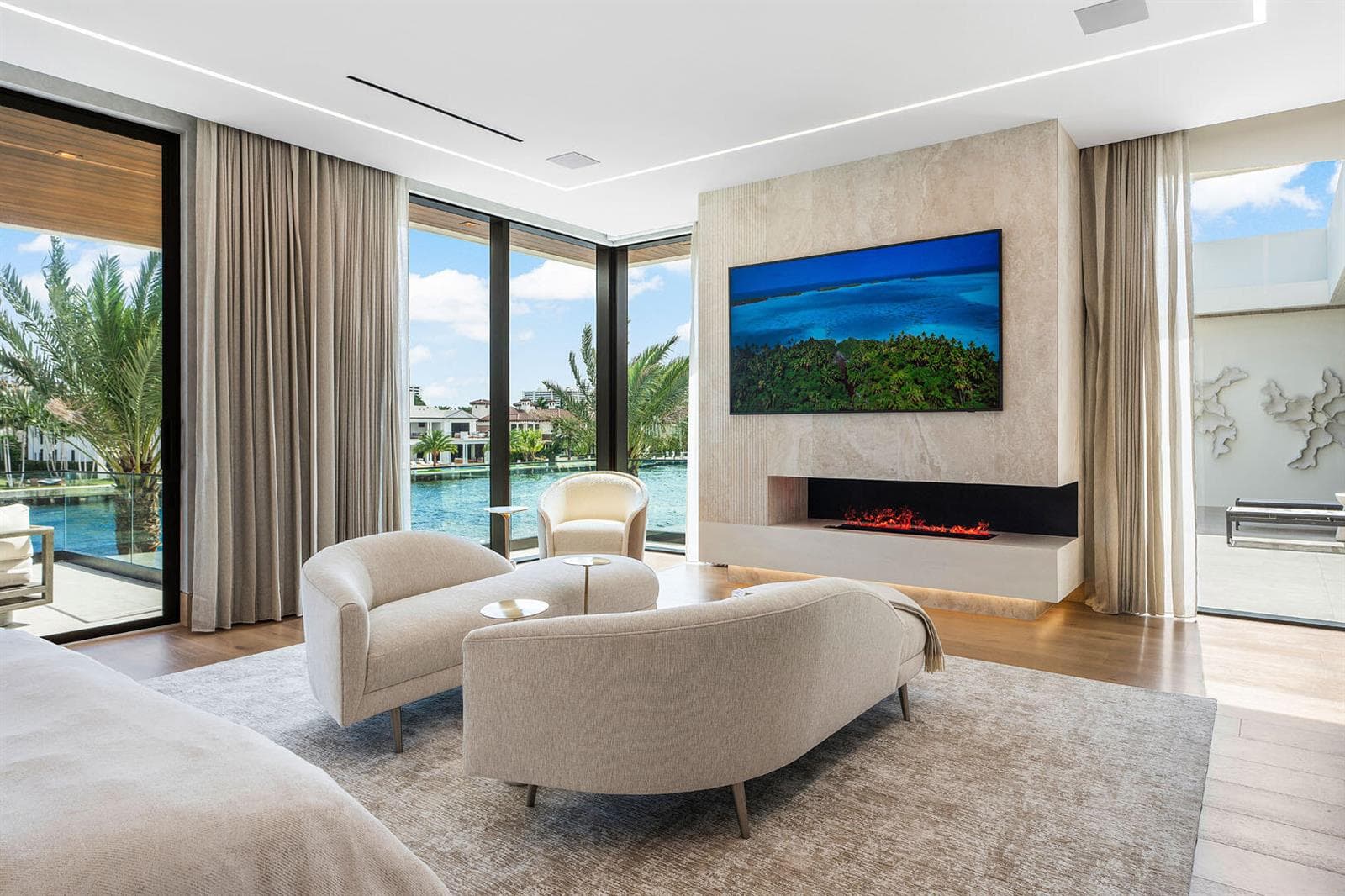 1520_Royal_Palm_Way_72