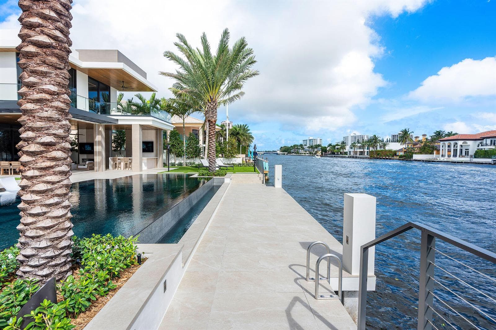 1520_Royal_Palm_Way_35