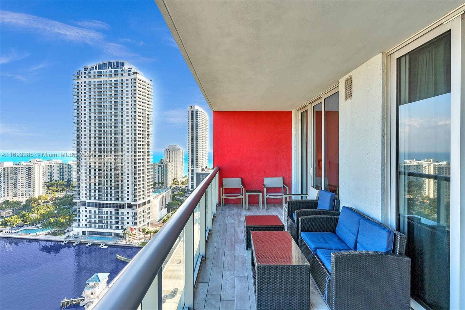 2602 E Hallandale Beach Blvd Unit #R2708 photo 26