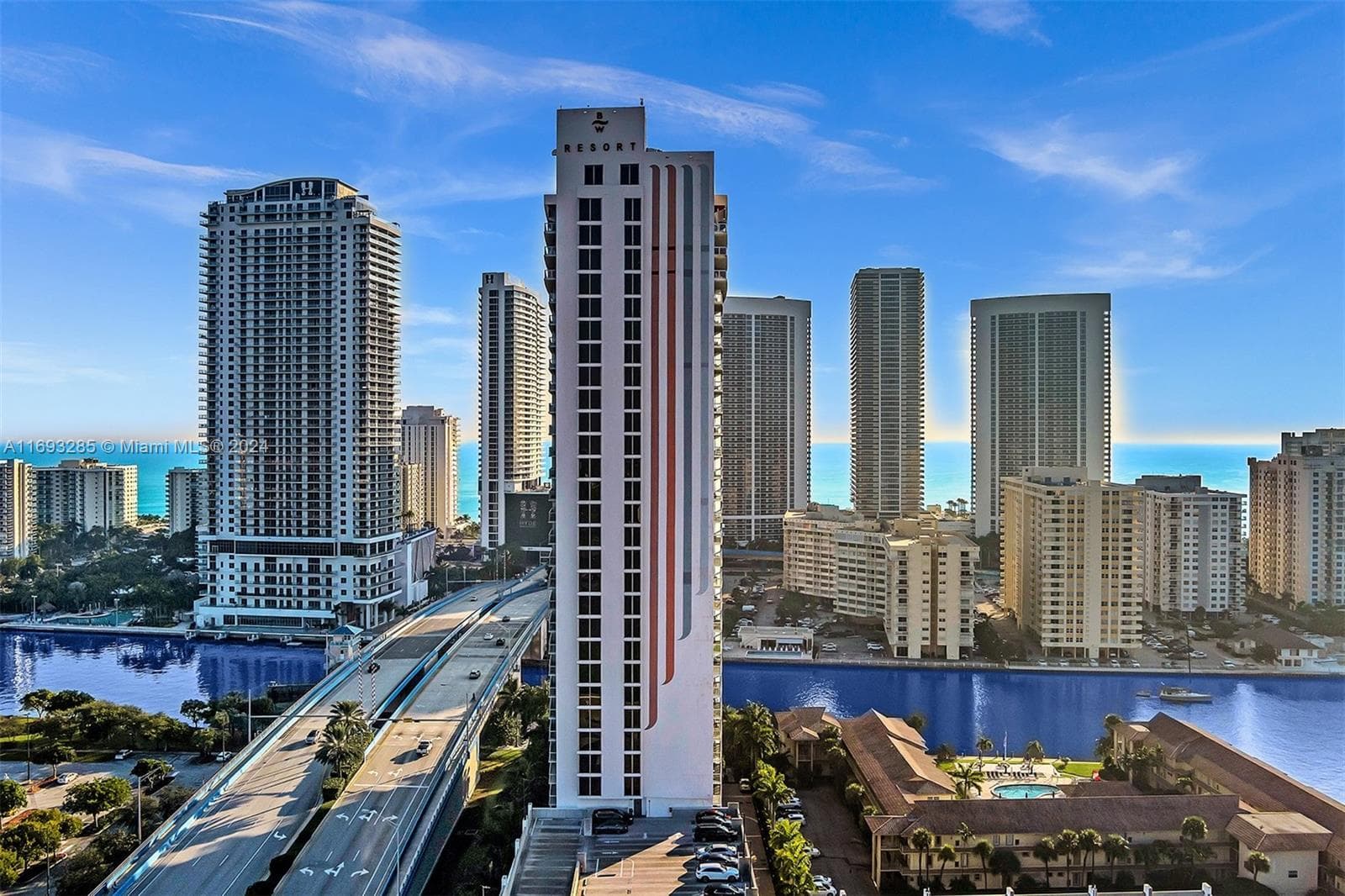 2602 E Hallandale Beach Blvd Unit #R2708 photo 33