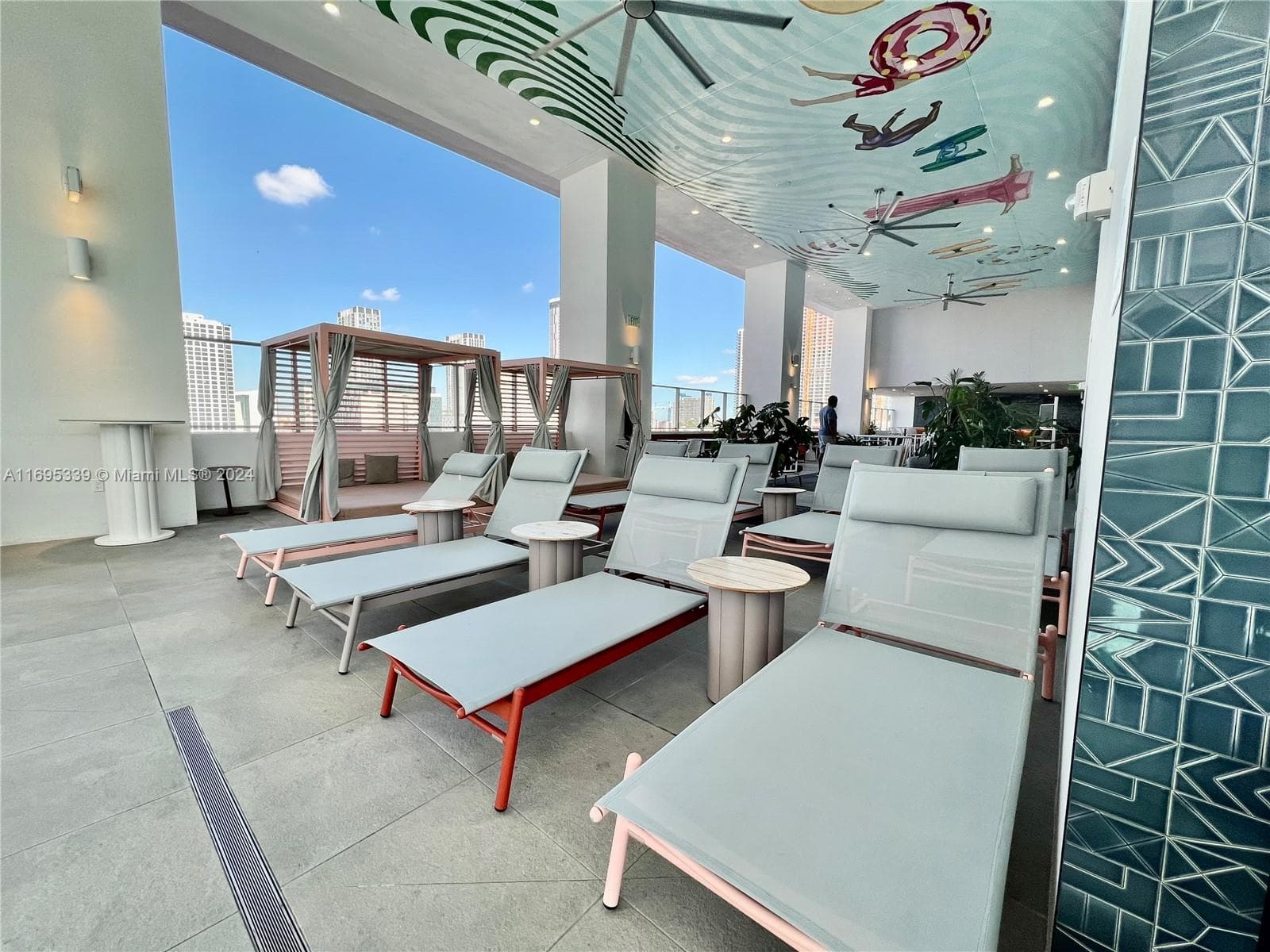 YotelPad Miami · #2613 in Miami - Photo 27