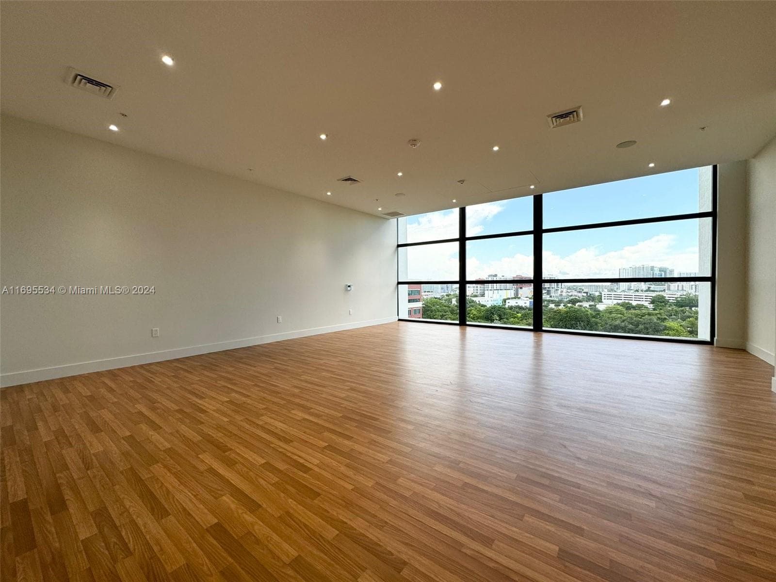 ROBBINS-GRAHAM & CHILLING · #2203 in Miami - Photo 9