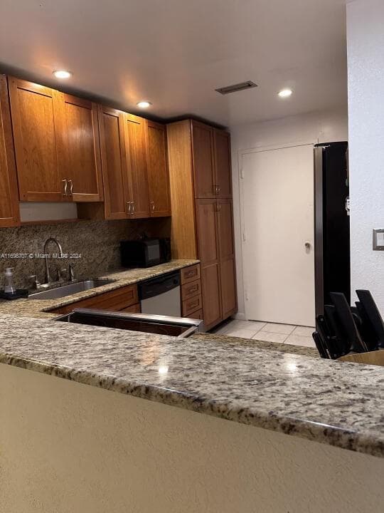 Hillcrest 21 · #114B in Hollywood - Photo 6