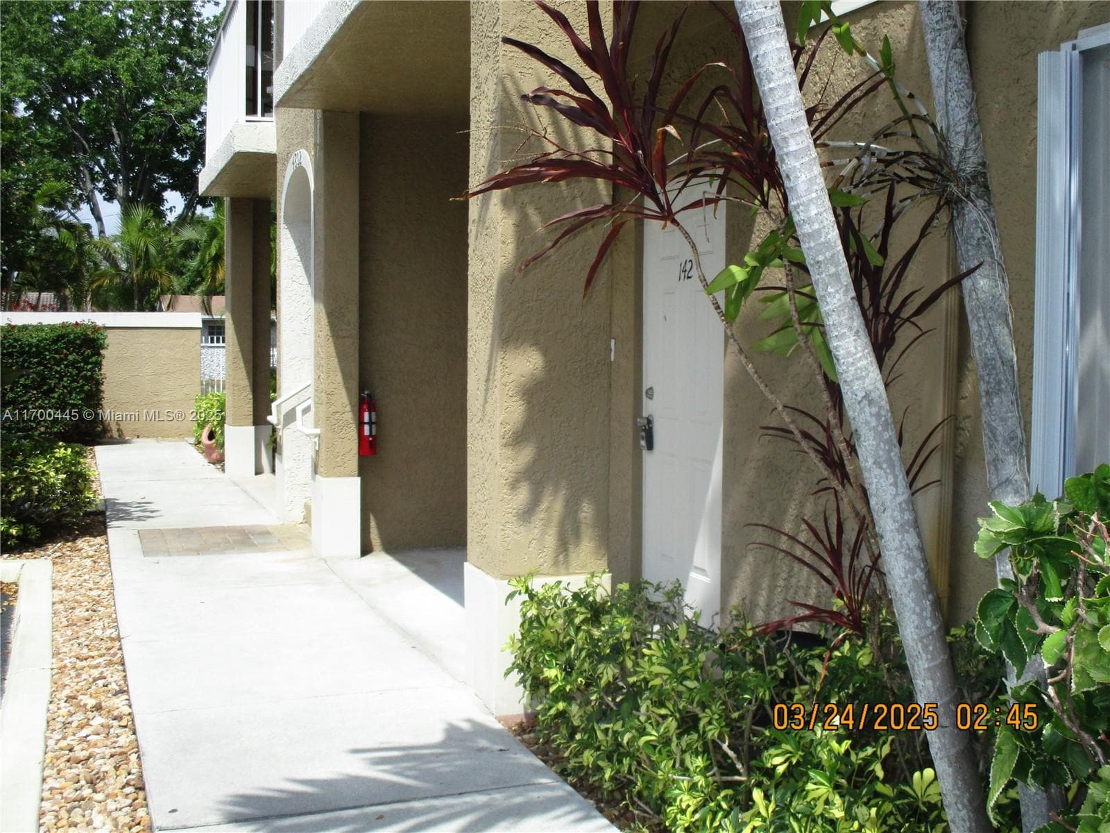 WASHINGTON PALMS CONDO · #2 in Hollywood - Photo 5