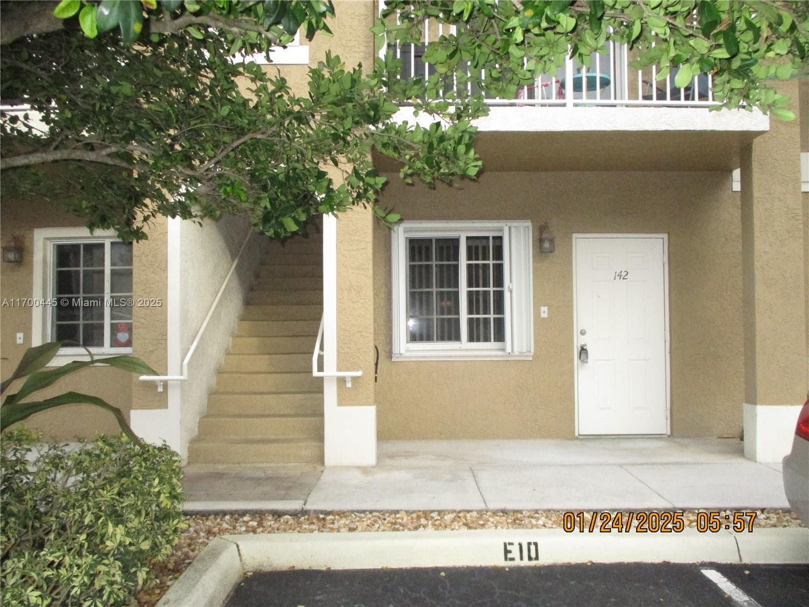 WASHINGTON PALMS CONDO · #2 in Hollywood - Photo 8