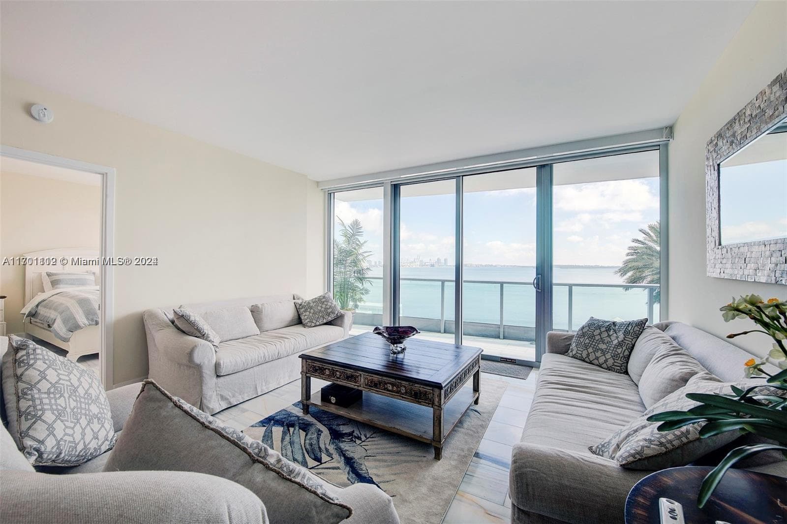 Jade Brickell · #903 in Miami - Photo 12