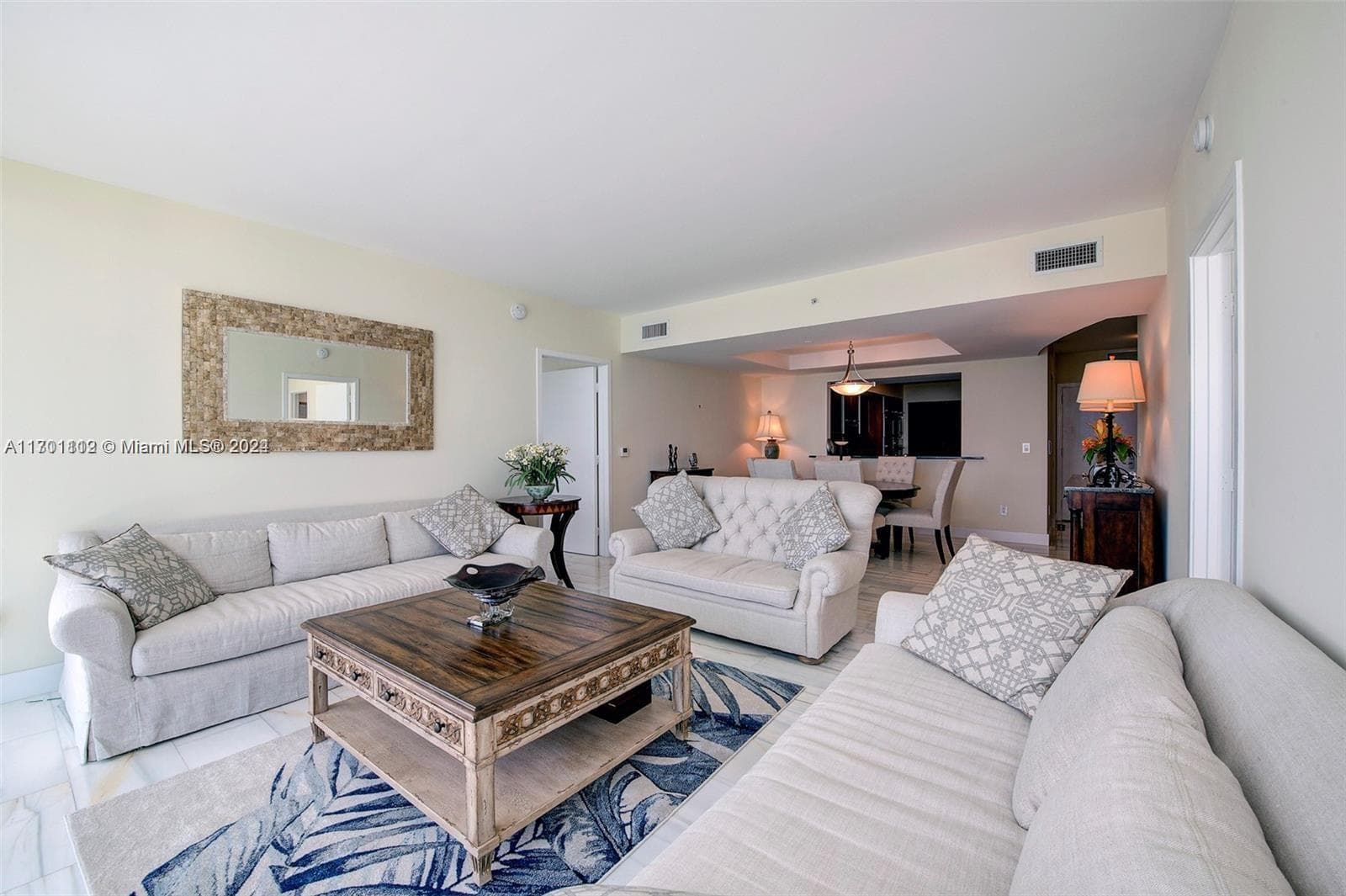 Jade Brickell · #903 in Miami - Photo 14