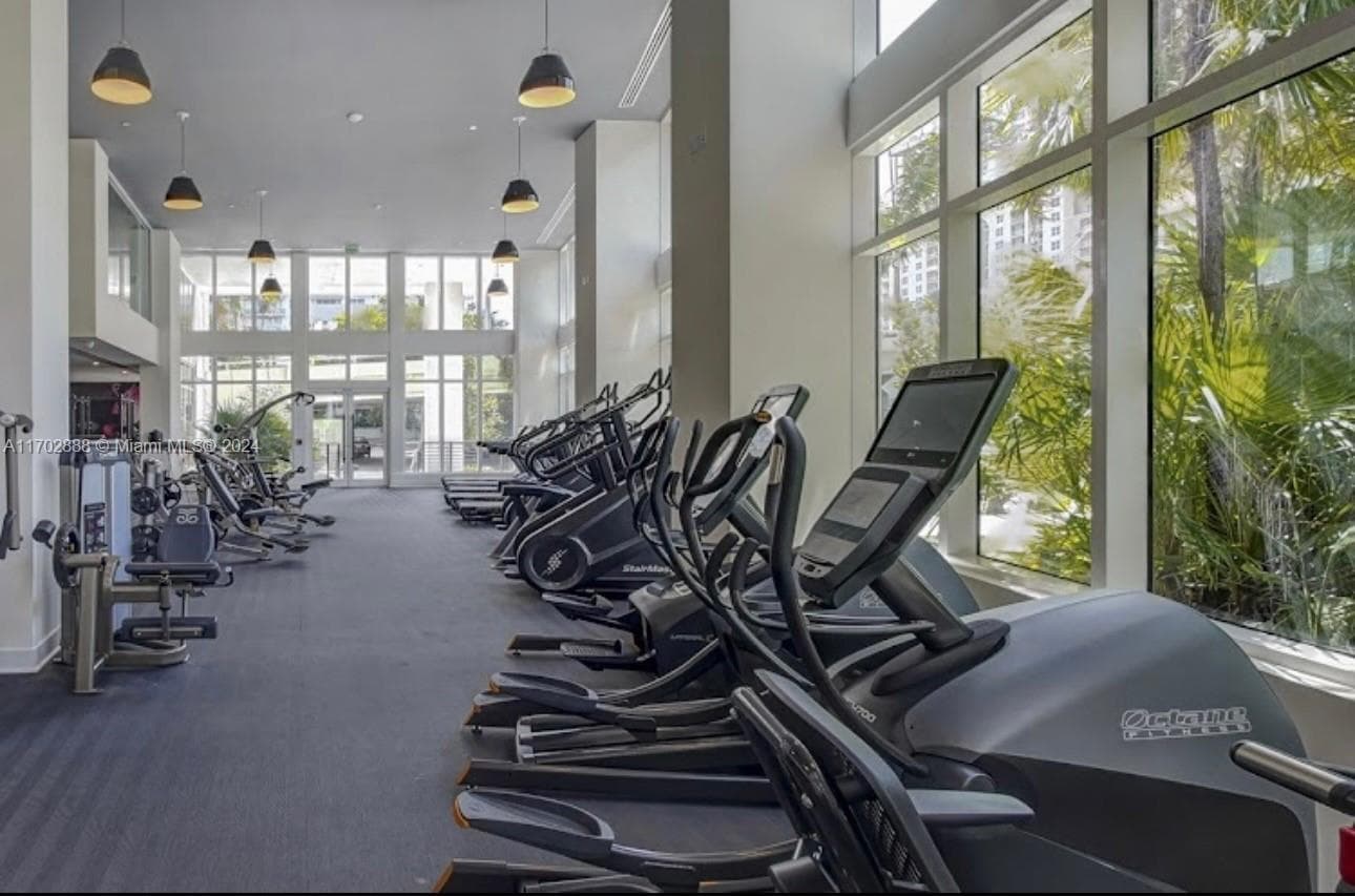 NEW RIVER CENTER · #1050 in Fort Lauderdale - Photo 12